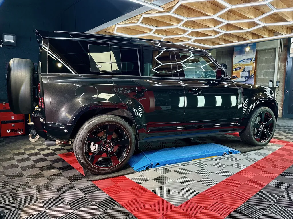 EMB DETAILING spécialiste du traitement céramique sur Vaugneray 