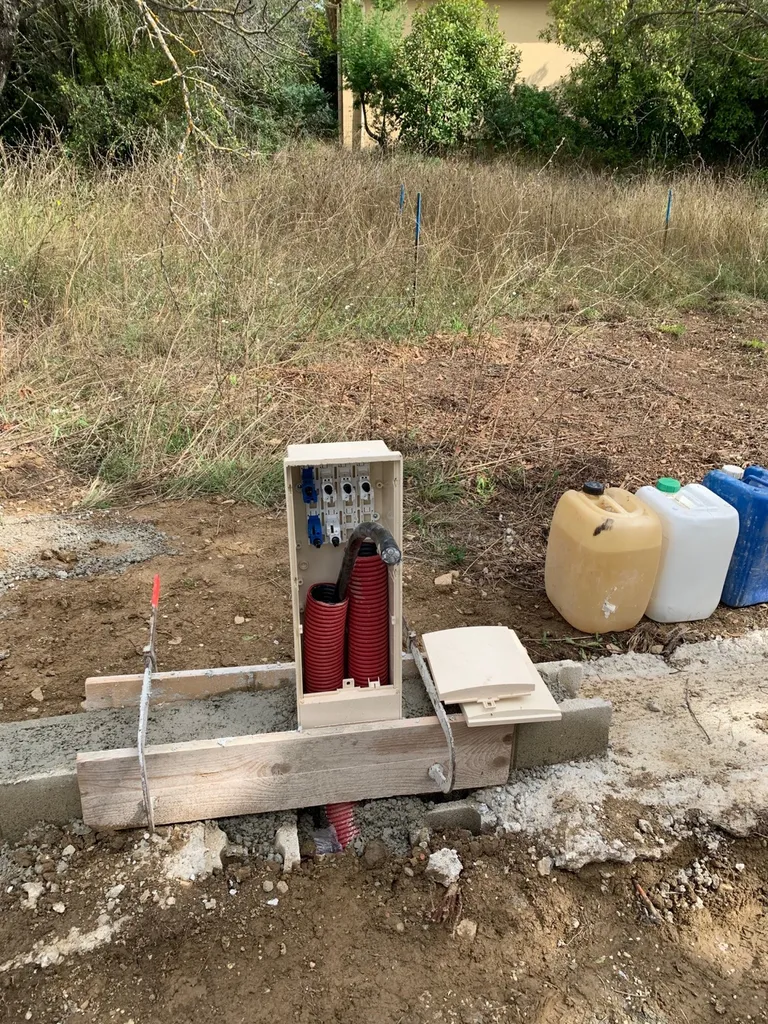 Réalisation d’un réseau électrique pour un lotissement sur la commune de Belcodène