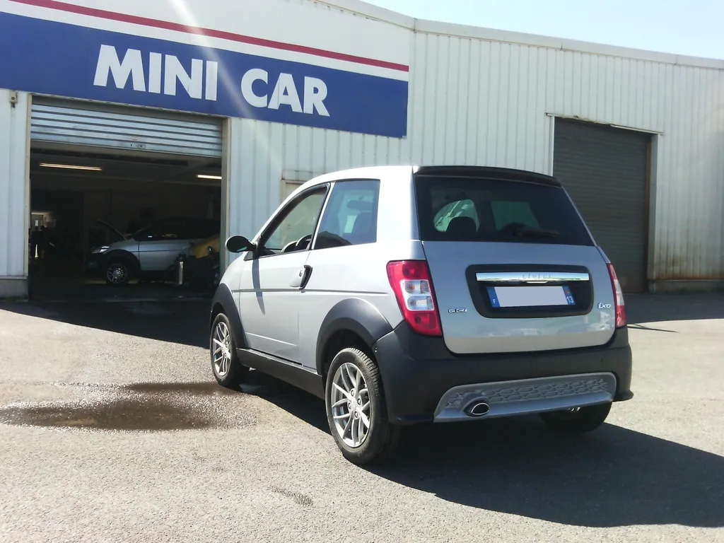 Voiture sans permis occasion Aix en Provence Ligier IXO Club DCi