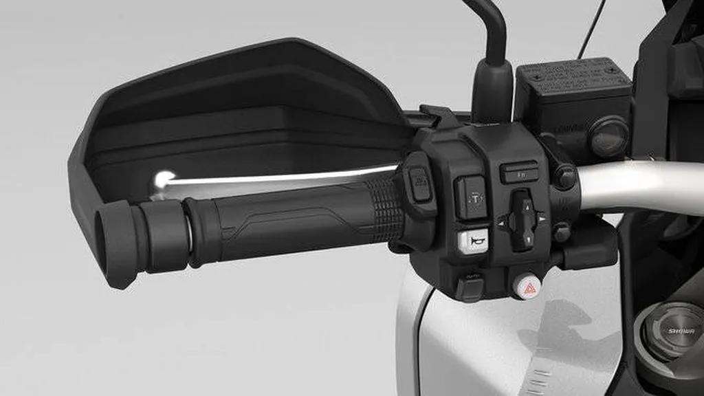 SCOOTER NEUF HONDA ADV 350 OLLIOULES