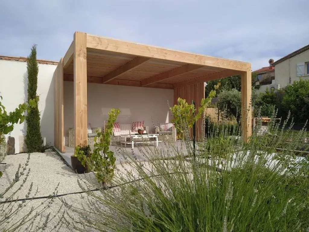 Pergola a lattes a coter de Montpellier 34  