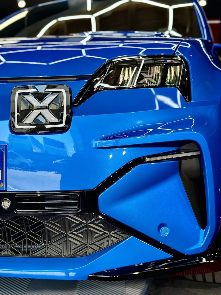 centre de soins esthétiques automobile lyon spacialiste Alpine A290 proche Dardilly 