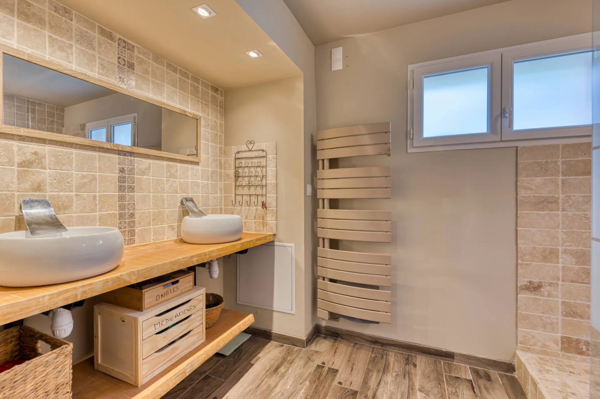 À vendre maison Rénovée au Milieu de la Campagne