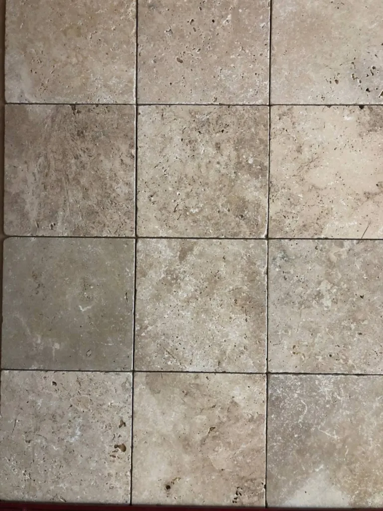 20x20x1,2cm en pierre naturelle Travertin Parement en Travertin ou en pierre de Dordogne pour intérieur et extérieur, livraison partout en France