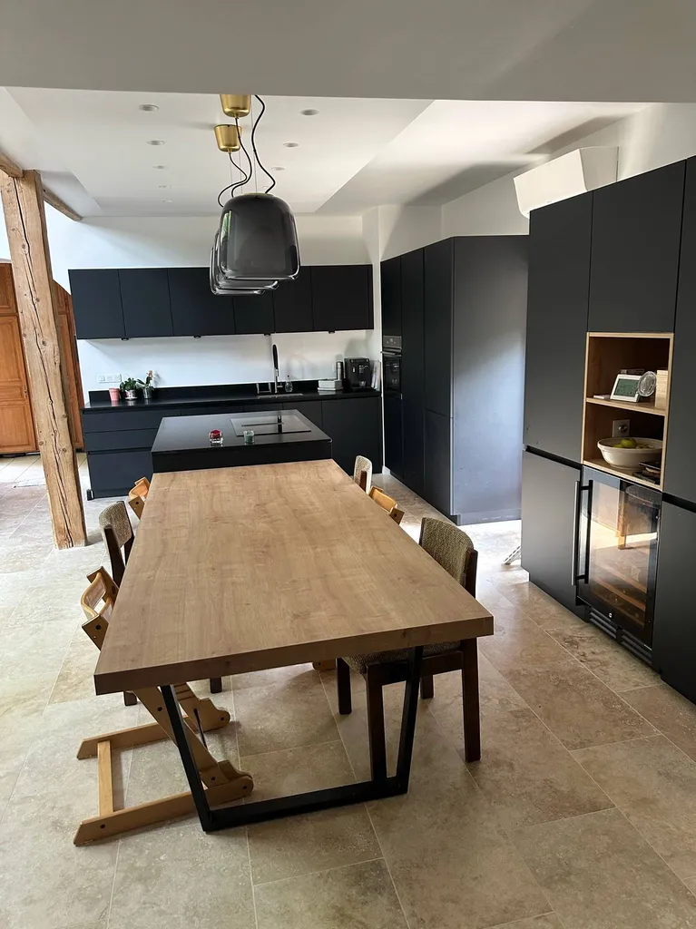 cuisiniste bois et noir lyon