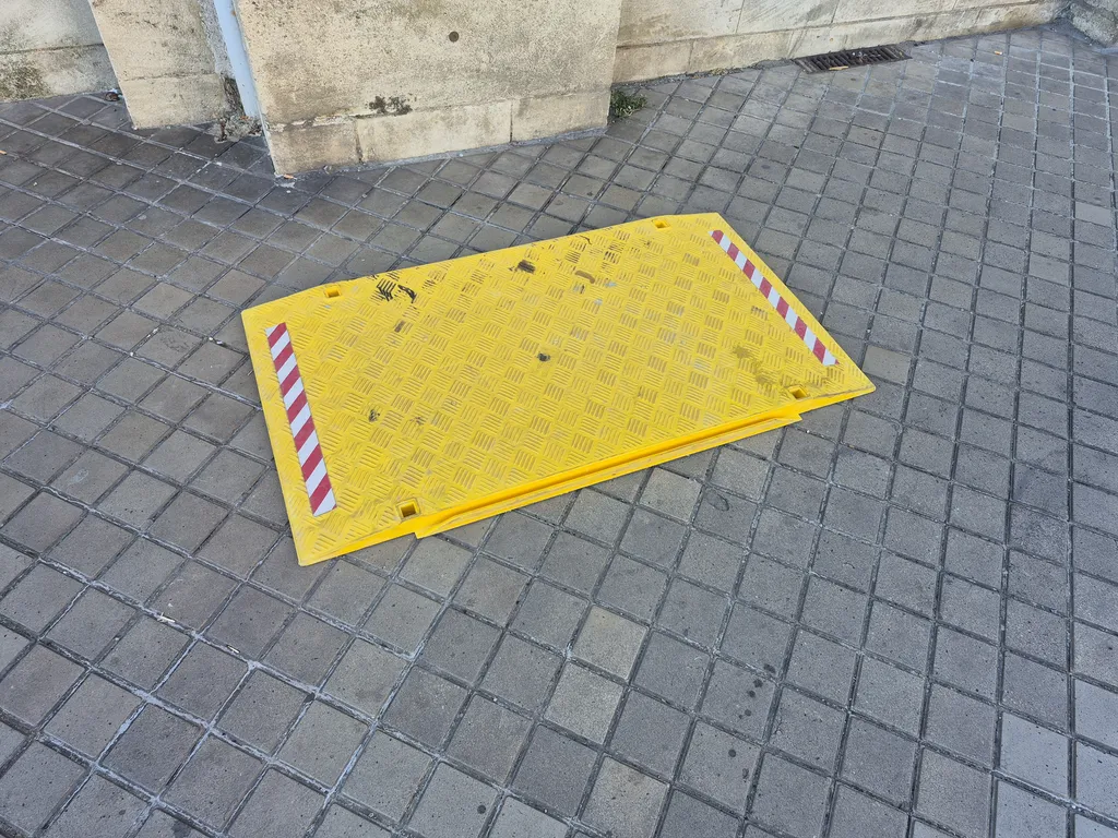 Plaque renforcée après installation à Bordeaux