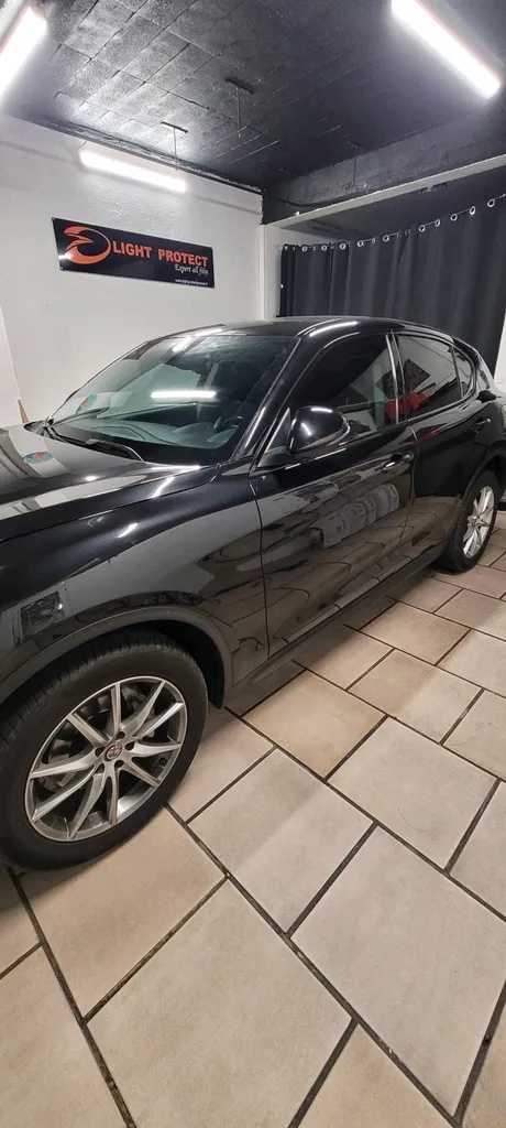 Suppression de Chrome sur éléments extérieurs de véhicules