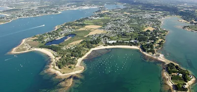 Expertise immobilière en Bretagne et Normandie : estimation de valeur vénale de vos villas de luxe et haras
