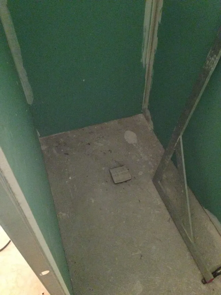 Rénovation d'une salle de bain à Grans 13450