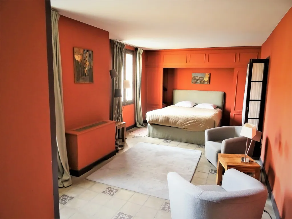 Avignon hyper centre, Appartement quadruplex avec toit-terrasse et piscine   