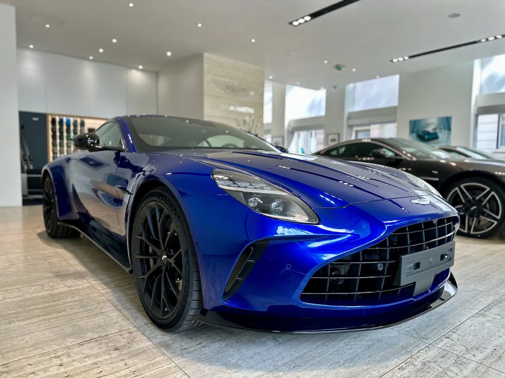 Aston Martin Vantage – Detailing, polissage, traitement céramique et PPF à Lyon Ouest proche de Marcy l’étoile 