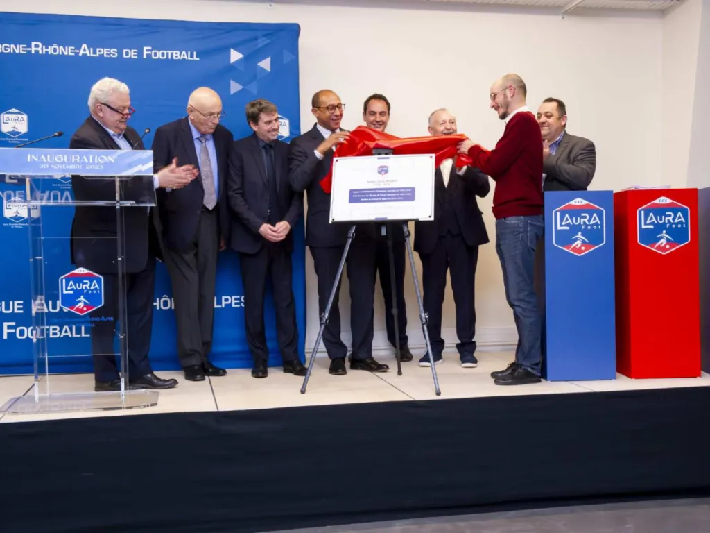 photographe événementiel inauguration du terrain de foot Aimé Mignot