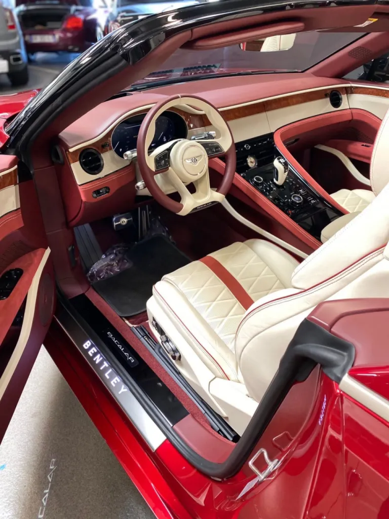 Traitement céramique à Monaco sur cette incroyable Bentley BACALAR par Riviera Detailing 
