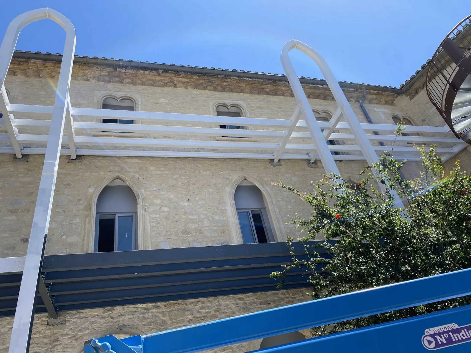 Société experte en peinture intumescente anti incendie Avignon Vaucluse Paca