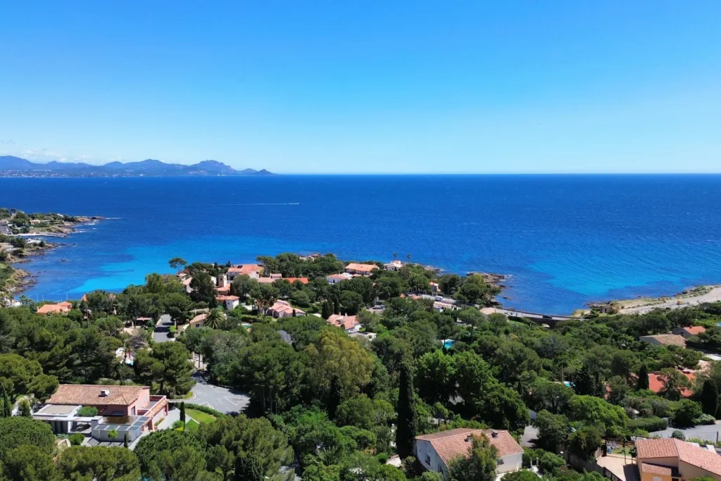 Création d’une nouvelle agence Rêve de Sud à Taradeau pour s’implanter dans les biens atypiques de l’arrière-pays