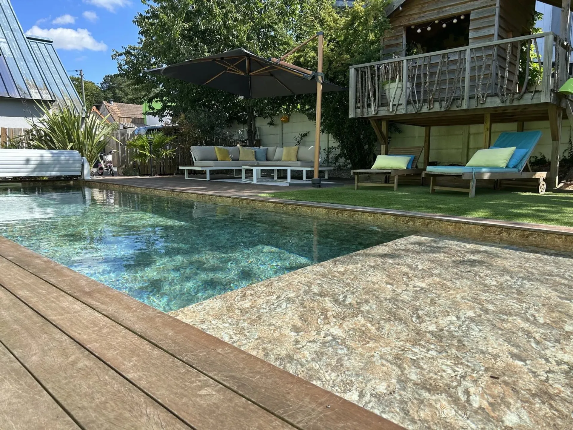 Maison avec piscine à vendre