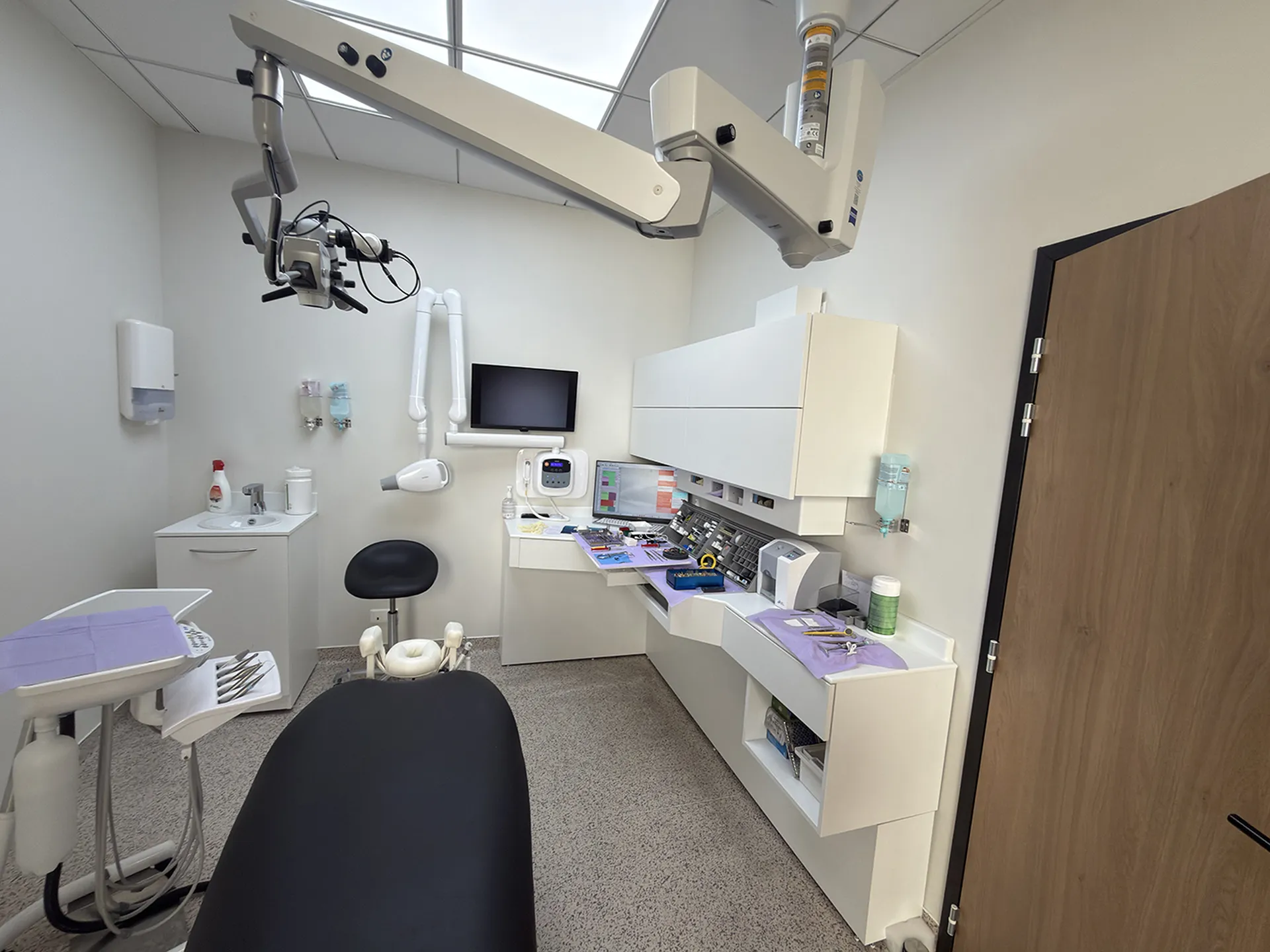 Installation cabinet dentaire Marseille