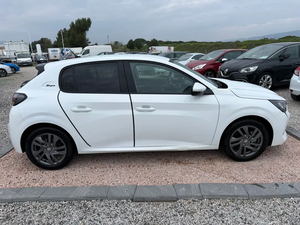PEUGEOT 208 STYLE 1.2 THP 100CV 

