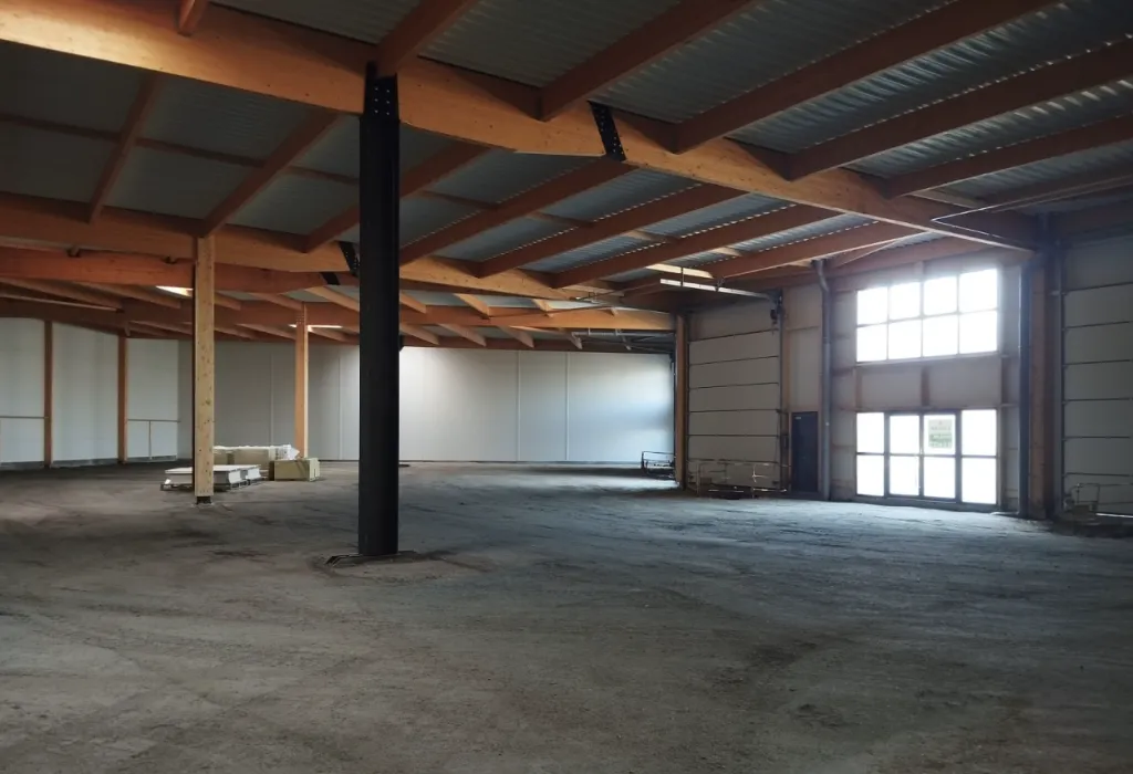 MONTIVILLIERS - Local d’activité de 500 m²