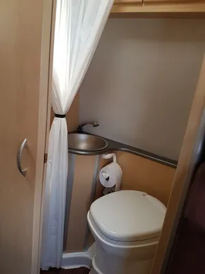 VENDU LA STRADA AVANTI