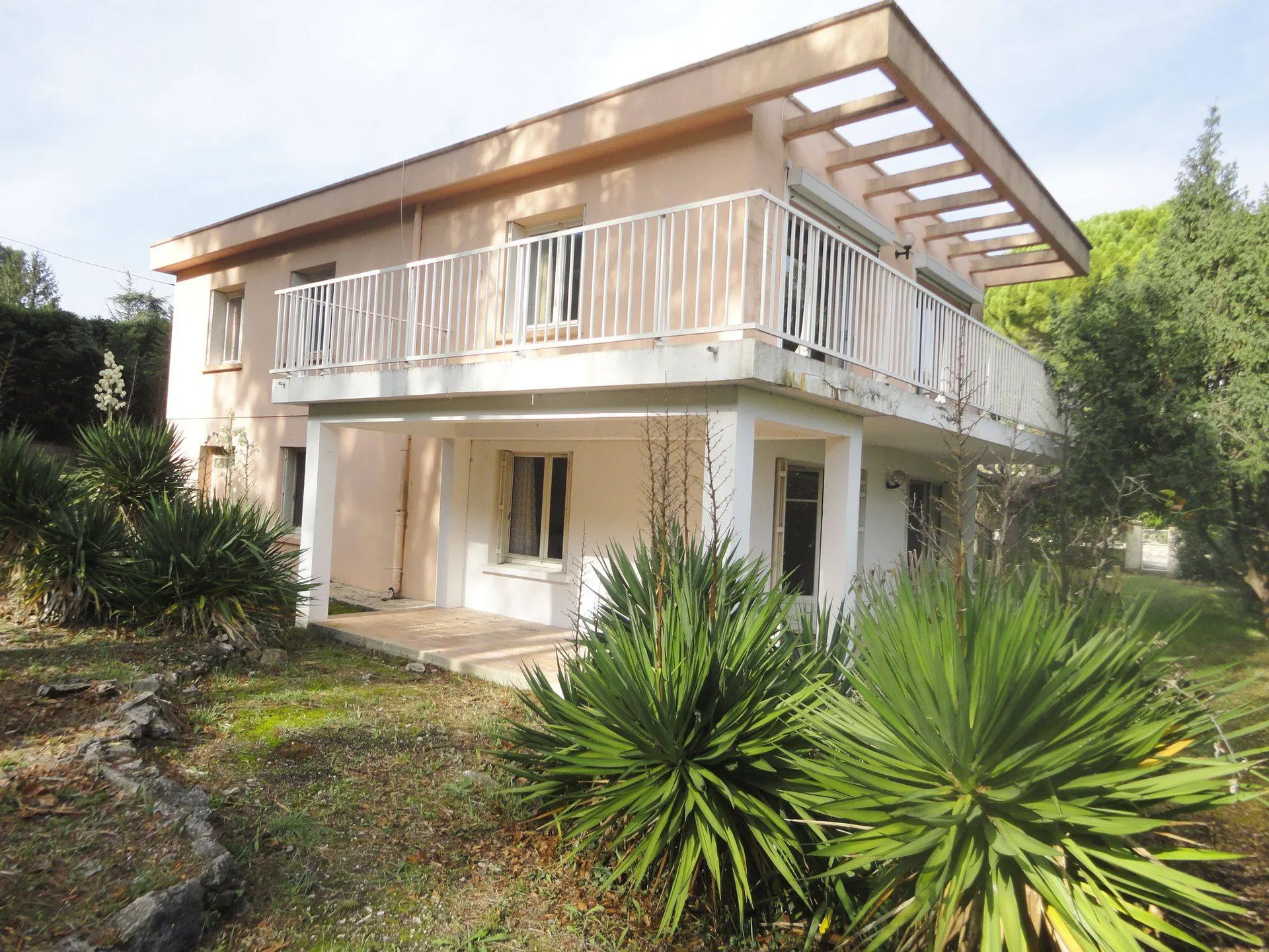 VENTE VILLA CARNOUX 2 LOGEMENTS