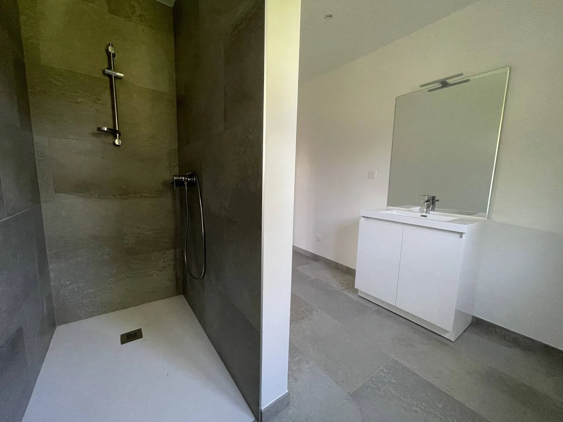 Ensemble immobilier de 321m² à la campagne sur son terrain de 4 050m², proche de Dieppe, Seine Maritime, 76.