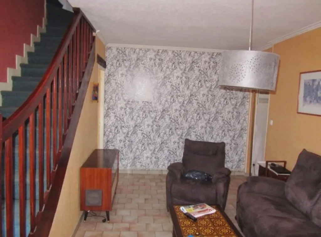 Vends maison de ville avec véranda attenante sur Caudebec lès Elbeuf 76320