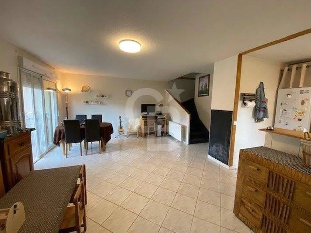 Vente d'un Joli appartement T3 avec jardin et garage à PESSAC