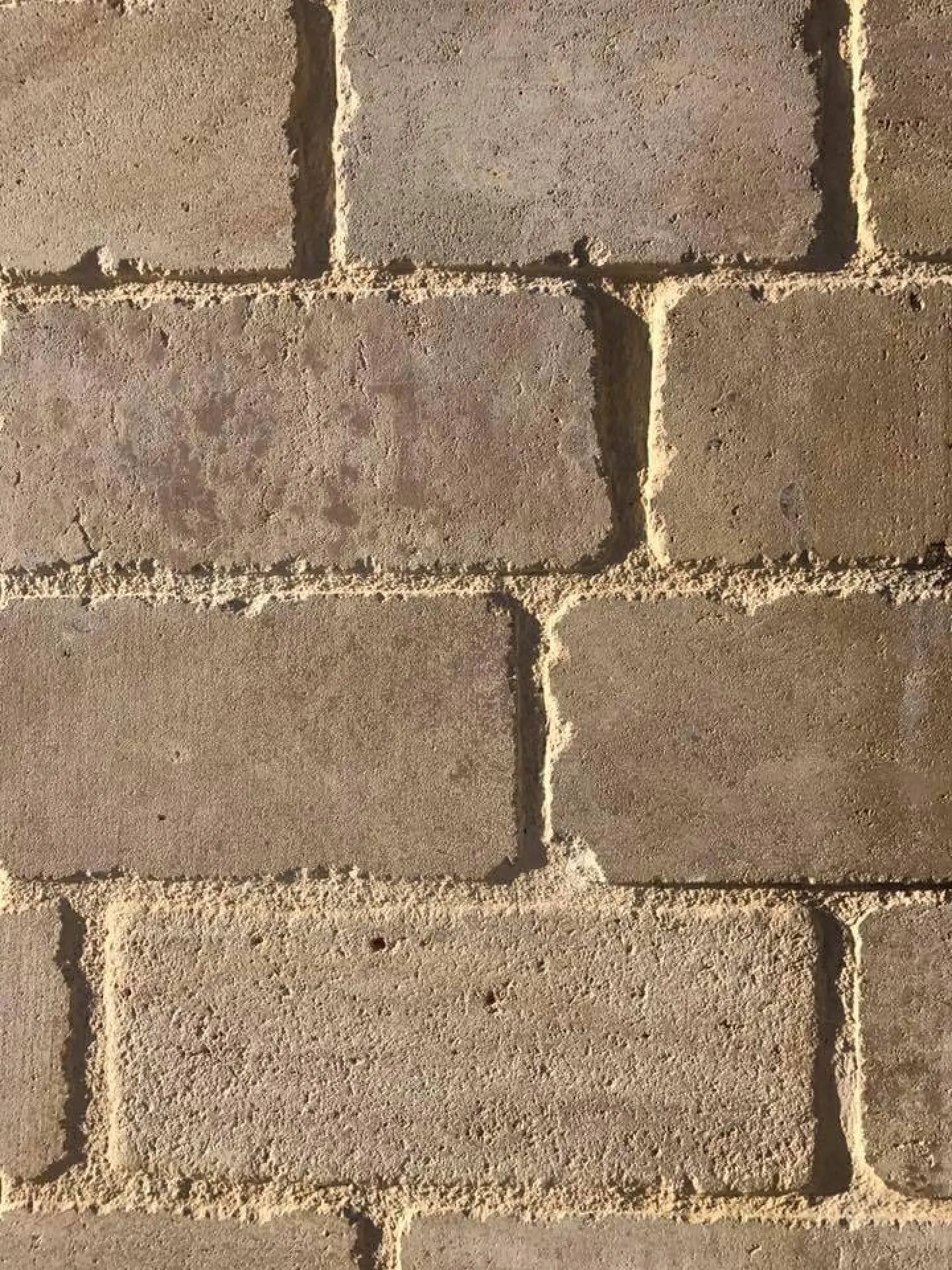 Travertin pierre pour carrelage intérieur et extérieur livraison partout en France de Montpellier à Bordeaux de Lyon à Nantes