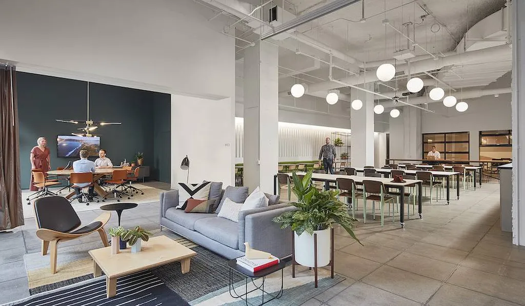 Accompagnement de A à Z pour les clients avec de nombreux fournisseurs, showroom et architecte d’intérieur