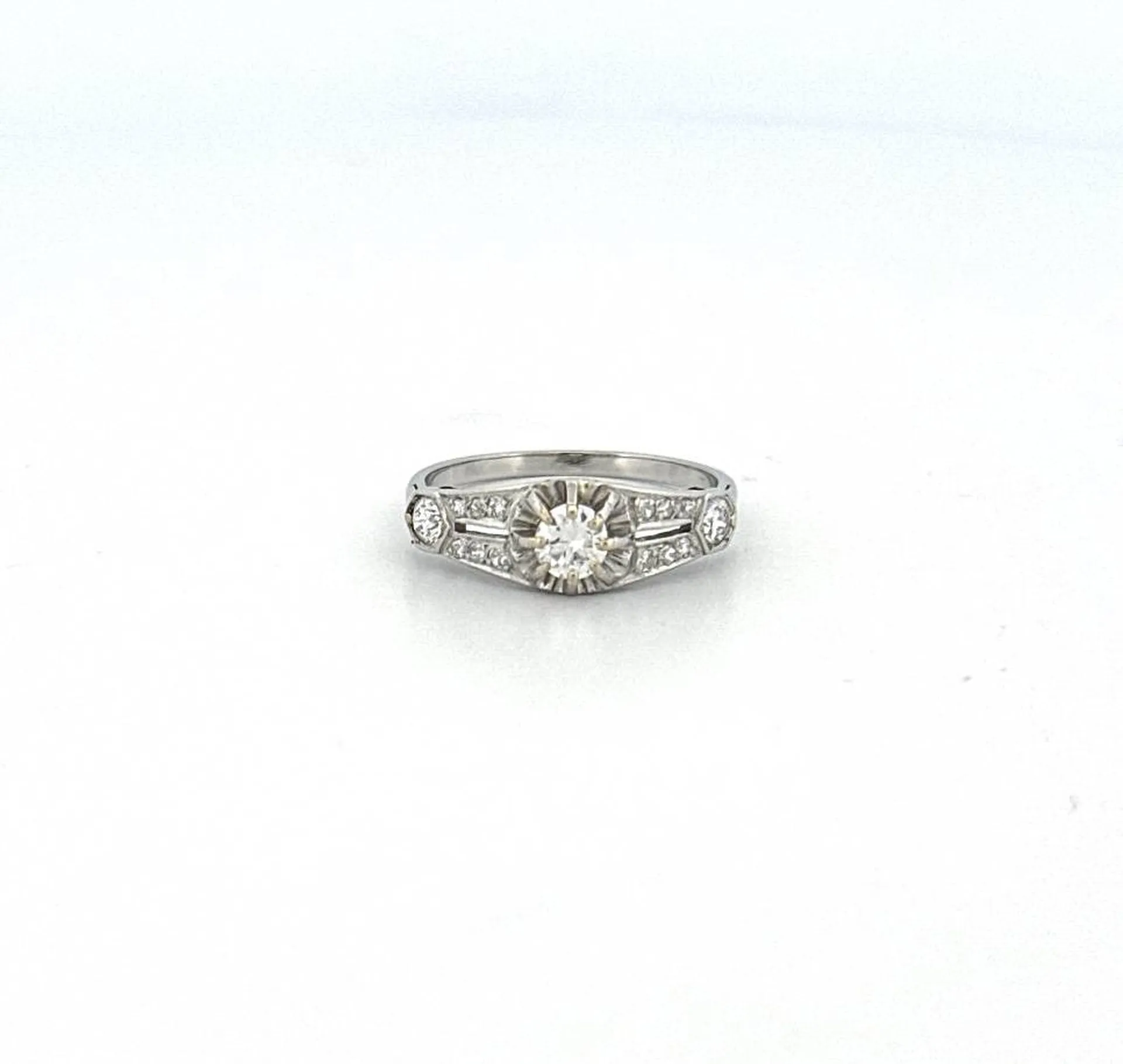 Bague jarretière diamant en or blanc – Dépôt vente bijouterie Or Ligne à La Teste de Buch