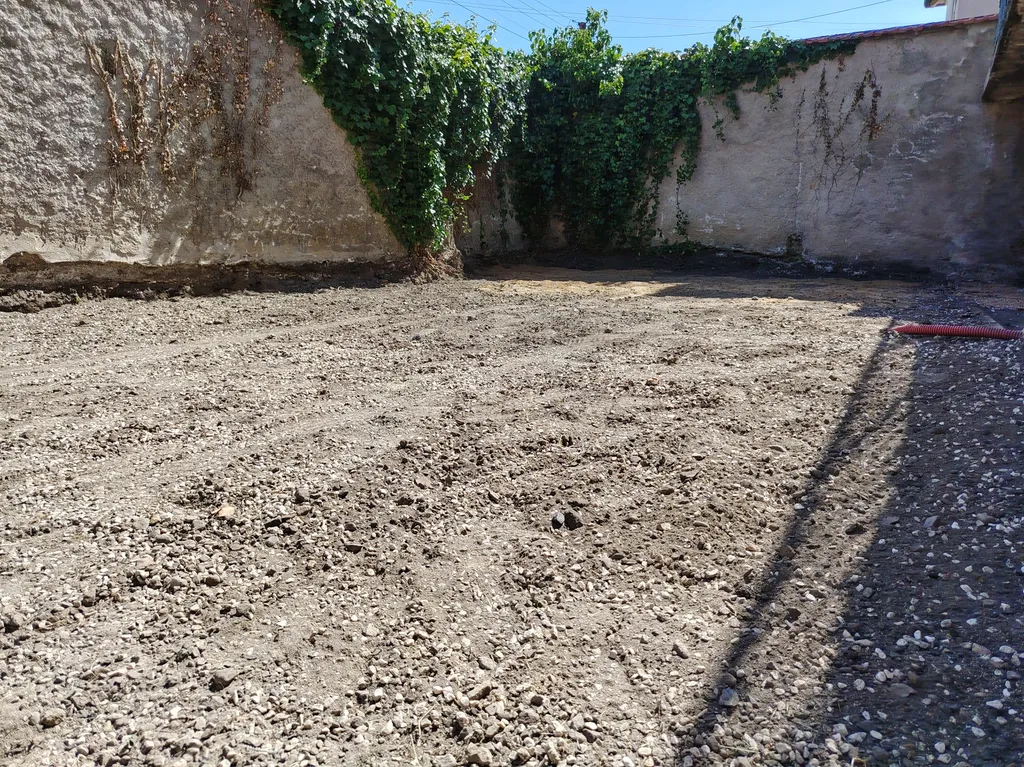Terassement et évacuation de gravats et terre  Roanne 42