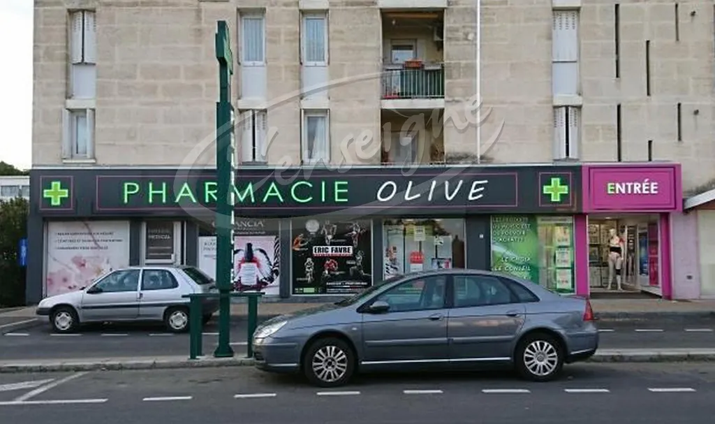 Enseigne lumineuse lettres reliefs à Martigues