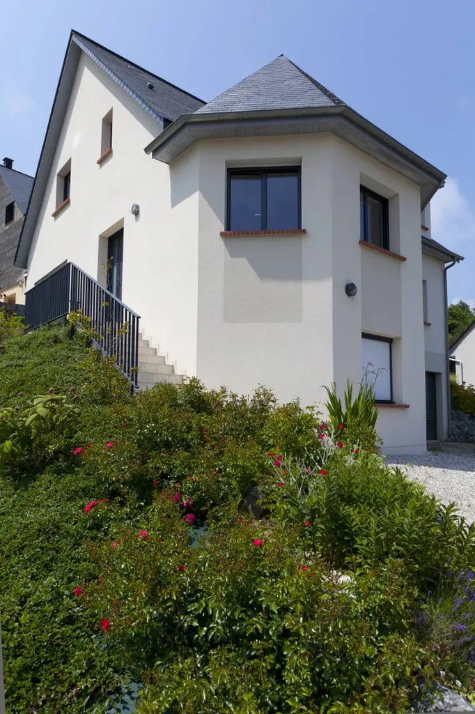 Maître d'œuvre pour la construction d’une maison avec sous-sol proche de Rives-sur-Seine 76