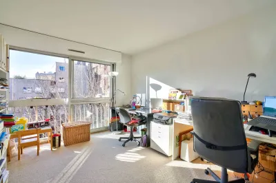 Visite virtuelle d'un appartement à Neuilly sur seine dans le 92