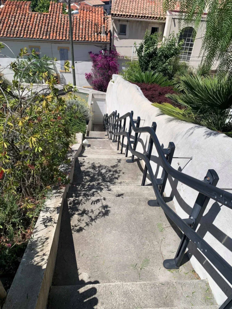 Les changements de courbe de niveau, la longueur de rail sont des points de contrôle essentiels d'un bon entretien sur matériels en PACA