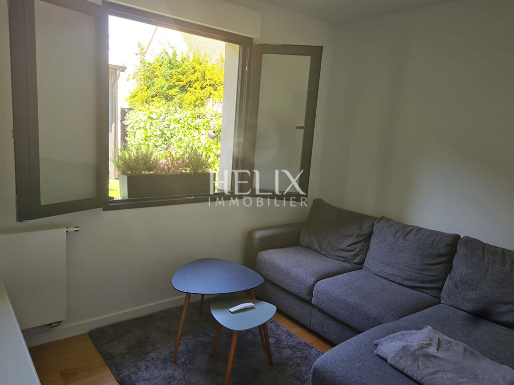 Croissy Sur seine une maison avec 5 Chambres et une belle piscine