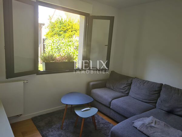 Croissy Sur seine une maison avec 5 Chambres et une belle piscine