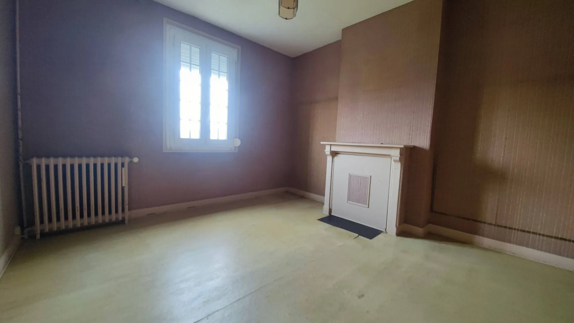 Maison de caractère de 83 m² à rénover proche commerces, Dieppe