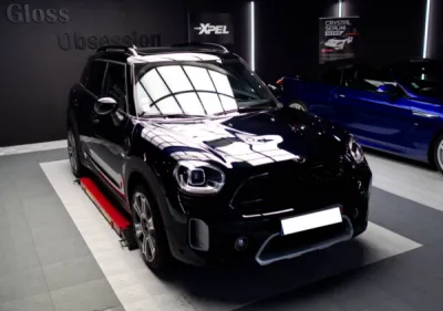 XPEL Leader mondial dans les film de protection carrosserie 