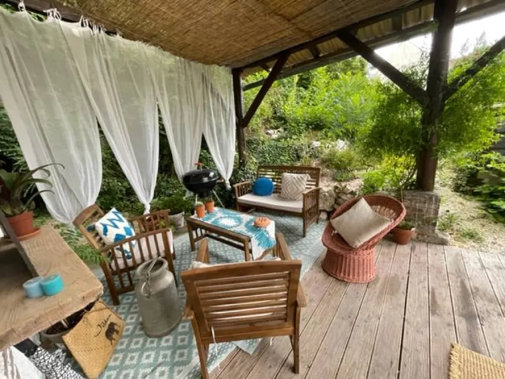 A vendre maison normande de 153 m² habitable édifiée sur une parcelle de 850 m²