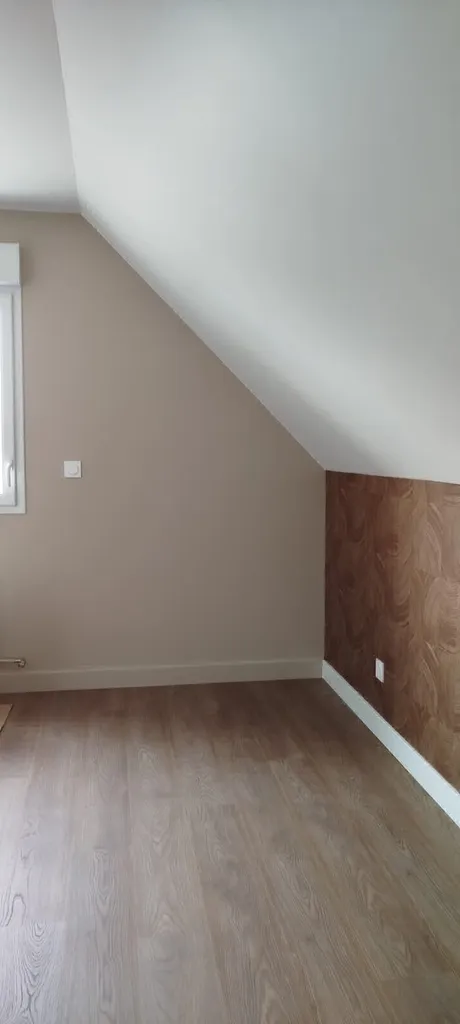 Peinture maison neuve en couleur, papier peint et décoration autour de ROUEN 