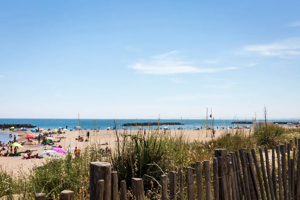 camping le mas de la plage 150m bord de mer