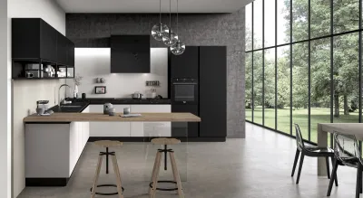 Cuisine moderne en verre blanc et pied transparent made in italy à Bandol: