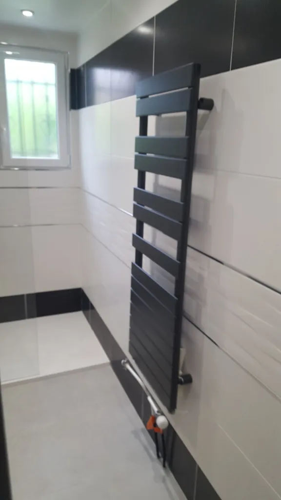 Pose et installation de carrelage et faïence pour salle de bain à Saint-Romain-de-Colbosc proche du Havre (76)