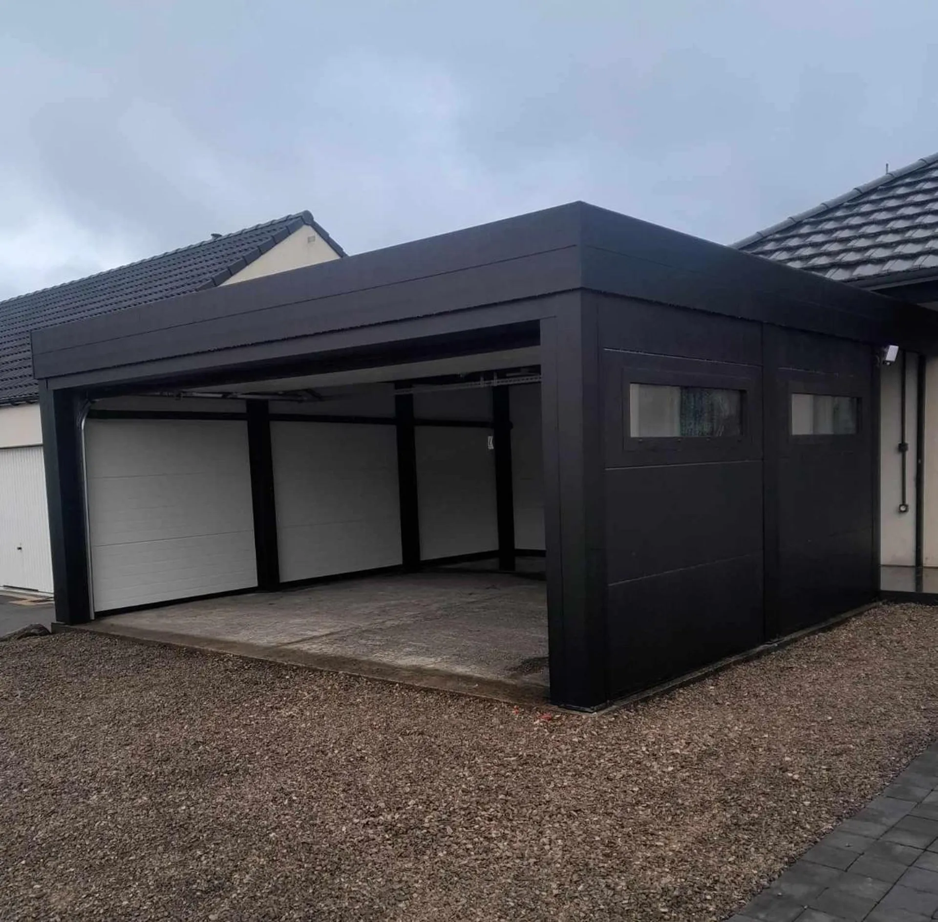 Société spécialisée dans la pose de carport en aluminium robuste au Havre et ses alentours 76 : une protection durable et esthétique pour votre véhicule ? - Devis gratuit