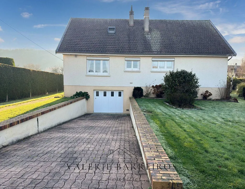 A vendre pavillon de 127m² habitables édifié sur un terrain de 1840 m² sur la commune de ST PIERRE LES ELBEUF 76320