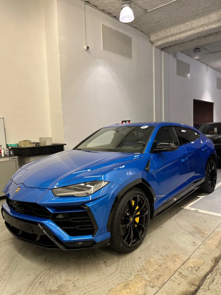 Polissage Lamborghini Urus à Cannes sur la Côte d’Azur