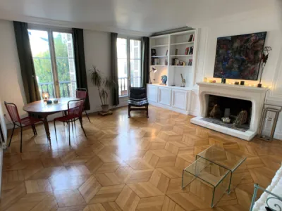 Acheter un appartement type haussmannien avec deux chambres possibilité 3 en centre ville de Rouen 76 Rouen  