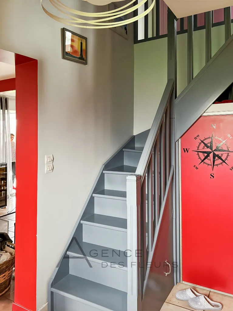 À vendre, beau pavillon lumineux de 154m² sur un terrain de 1000m² situé au Thuit de l'Oison